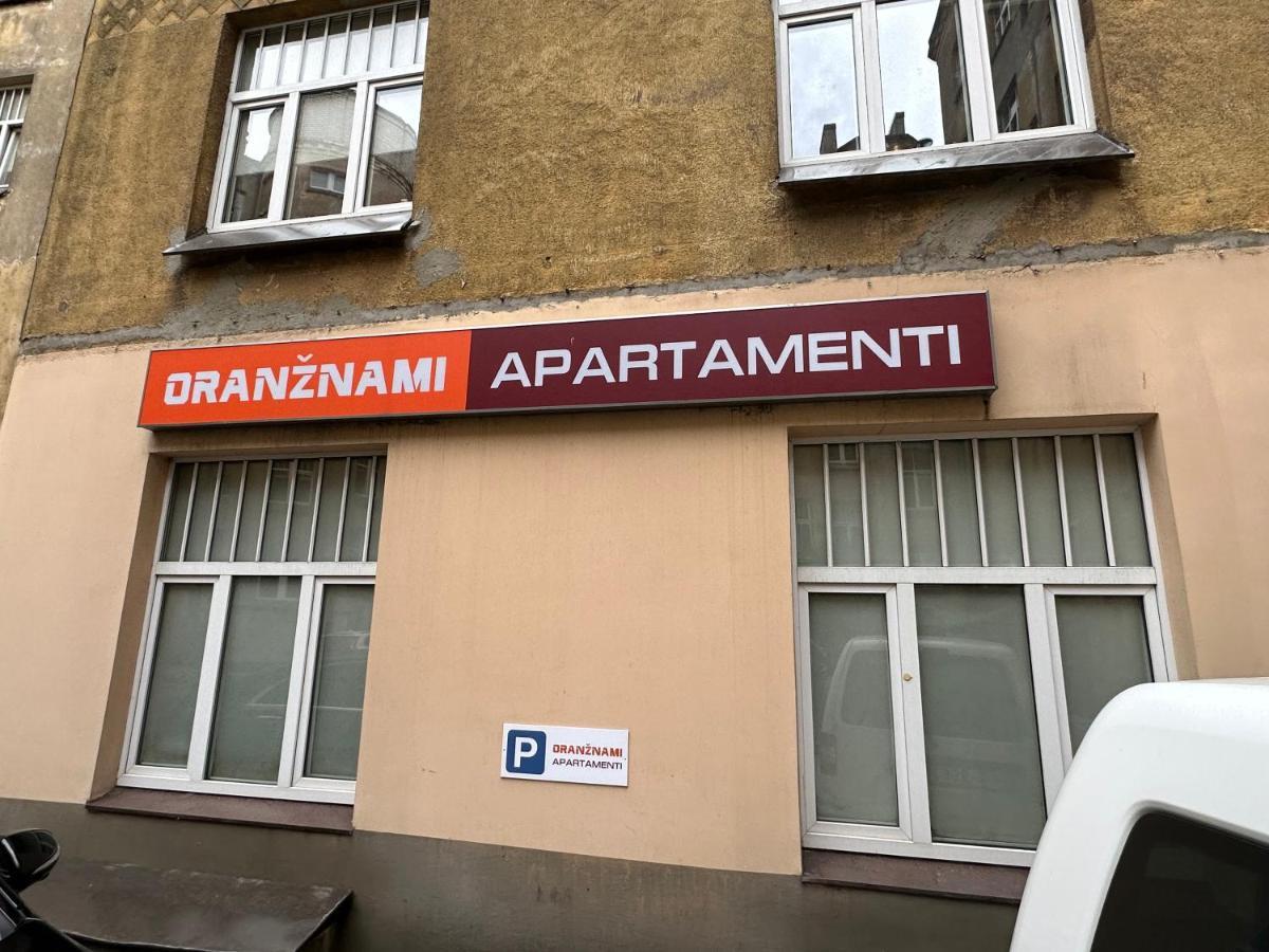 Orange Apartments 52 Riga Bagian luar foto
